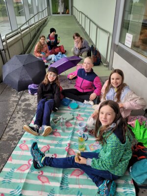 Foto des Albums: Wandertag Klasse 4 - Schmölln (Weiher)