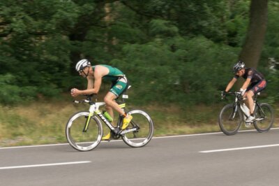 0242  (Bild vergr&ouml;&szlig;ern)