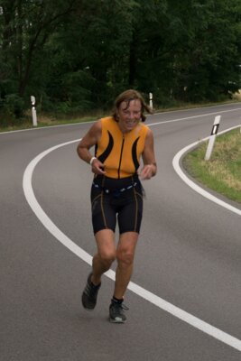 0410  (Bild vergr&ouml;&szlig;ern)