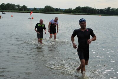 0527  (Bild vergr&ouml;&szlig;ern)