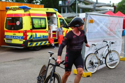 0549  (Bild vergr&ouml;&szlig;ern)