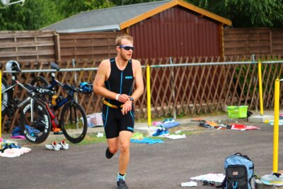 0573  (Bild vergr&ouml;&szlig;ern)