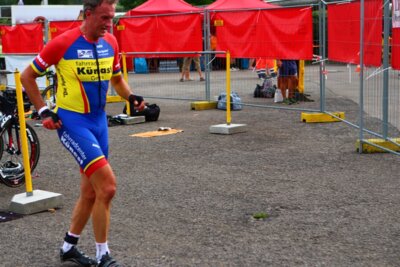 0595  (Bild vergr&ouml;&szlig;ern)