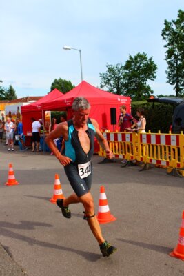 0647  (Bild vergr&ouml;&szlig;ern)