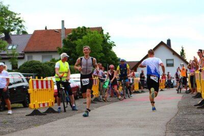 0677  (Bild vergr&ouml;&szlig;ern)