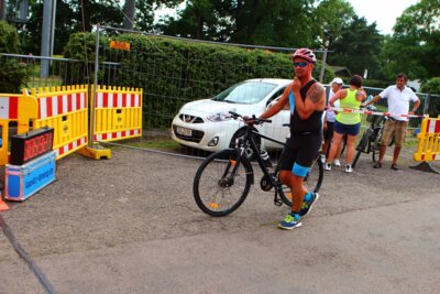 0689  (Bild vergr&ouml;&szlig;ern)