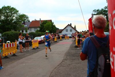 0695  (Bild vergr&ouml;&szlig;ern)