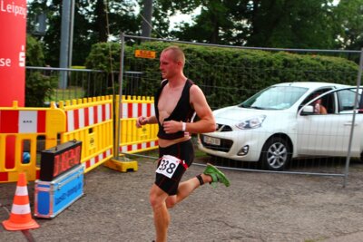 0714  (Bild vergr&ouml;&szlig;ern)