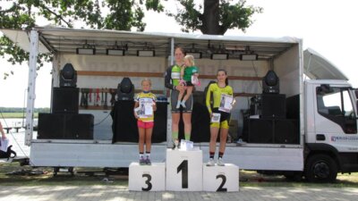 0748  (Bild vergr&ouml;&szlig;ern)