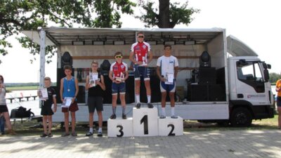 0765  (Bild vergr&ouml;&szlig;ern)