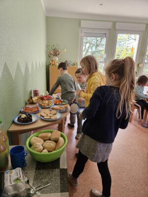 Foto des Albums: März-Mai Kindergarten 2024 (04. 06. 2024)