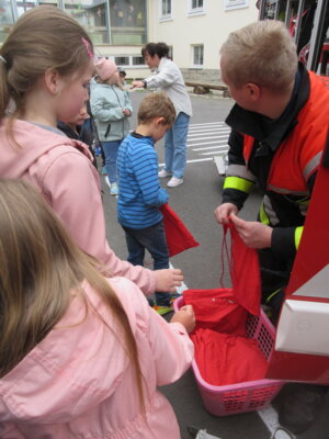 Foto des Albums: Besuch der Feuerwehr (03. 06. 2024)