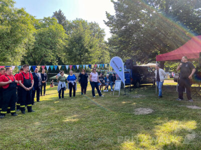 Foto des Albums: Feuerwehrwettkampf, Flohmarkt und Pollofahrten - Mesendorf feierte