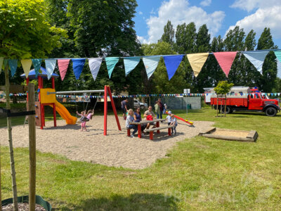 Foto des Albums: Feuerwehrwettkampf, Flohmarkt und Pollofahrten - Mesendorf feierte