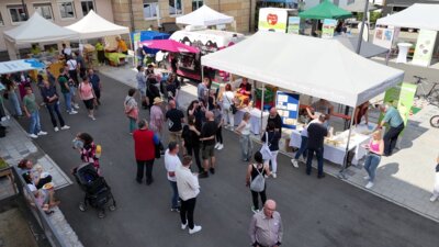 Buntes Treiben auf dem Festgel&auml;nde &ndash; Foto: Alexander K&ouml;pf, ALE Oberfranken  (Bild vergr&ouml;&szlig;ern)