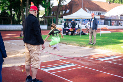 Foto des Albums: DOSB Sportabzeichentourstopp am 07.06.2024 in Delmenhorst