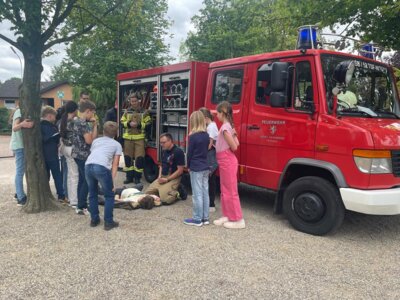 Foto des Albums: Besuch Grundschule Karken