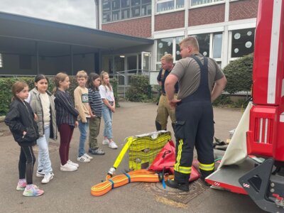 Foto des Albums: Besuch Grundschule Karken