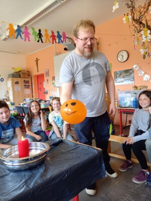 Foto des Albums: Experimente in Klasse 3.2