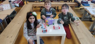 Foto des Albums: Die Klasse 2c baut Schachtelflitzer