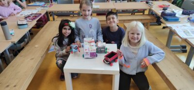 Foto des Albums: Die Klasse 2c baut Schachtelflitzer