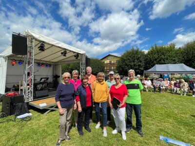 Foto des Albums: Ökumenischen Gottesdienst am Mainufer / 09.06.2024