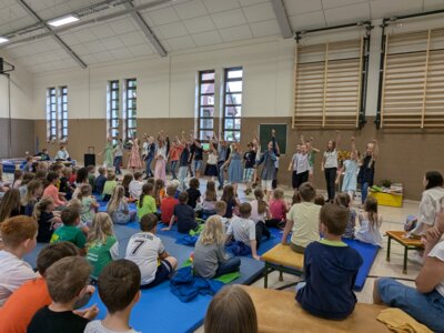 Programm Kl. 4a und 4b 
