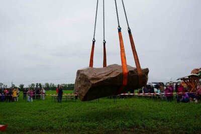 Vorschaubild: 20240619 Krahne roter Stein (35)