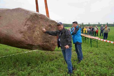 Vorschaubild: 20240619 Krahne roter Stein (3)