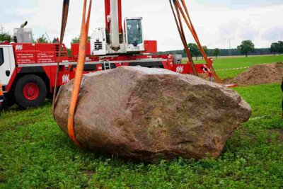 Vorschaubild: 20240619 Krahne roter Stein (4)