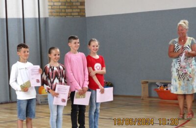 Foto des Albums: Verabschiedung 4. Klassen und Auszeichnungen (25. 06. 2024)