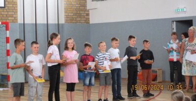 Foto des Albums: Verabschiedung 4. Klassen und Auszeichnungen (25. 06. 2024)