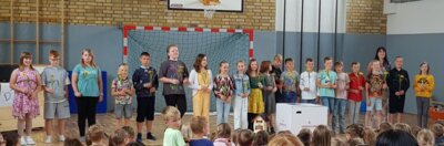 Foto des Albums: Verabschiedung 4. Klassen und Auszeichnungen (25. 06. 2024)