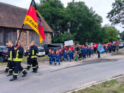 Foto des Albums: Beim Stadtjugendfeuerwehrtag traten rund 100 junge Brandschützer an