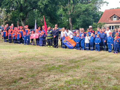 Foto des Albums: Beim Stadtjugendfeuerwehrtag traten rund 100 junge Brandschützer an