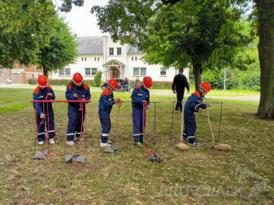 Foto des Albums: Beim Stadtjugendfeuerwehrtag traten rund 100 junge Brandschützer an