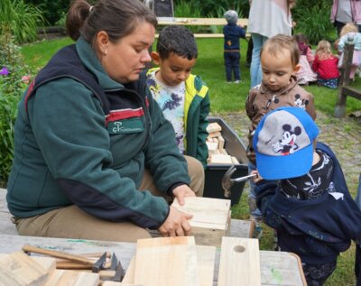 Nistkästen bauen  (Bild vergrößern)