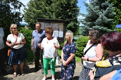 Vorschaubild: 11-Sonntag-Besuch-Friedhof-Kutscherau