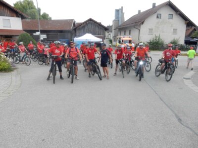 Foto des Albums: XperBike-Sternfahrt nach Malgersdorf am Sonntag 30. Juni 2024