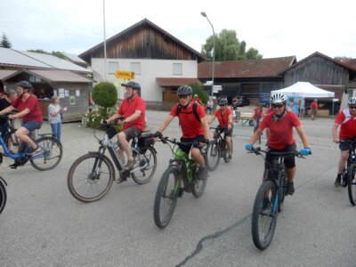 Foto des Albums: XperBike-Sternfahrt nach Malgersdorf am Sonntag 30. Juni 2024
