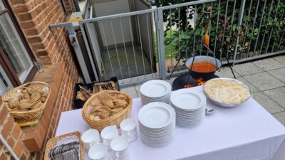 Alles ist bereit!  (Bild vergr&ouml;&szlig;ern)