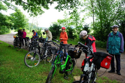 Parken beim Rittergut Remeringhausen  (Bild vergr&ouml;&szlig;ern)