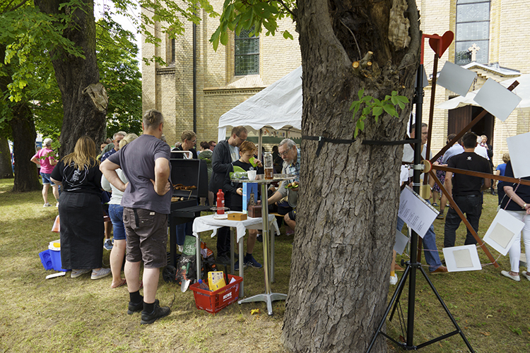Bild: Kirchenfest 2024 Am Grillstand