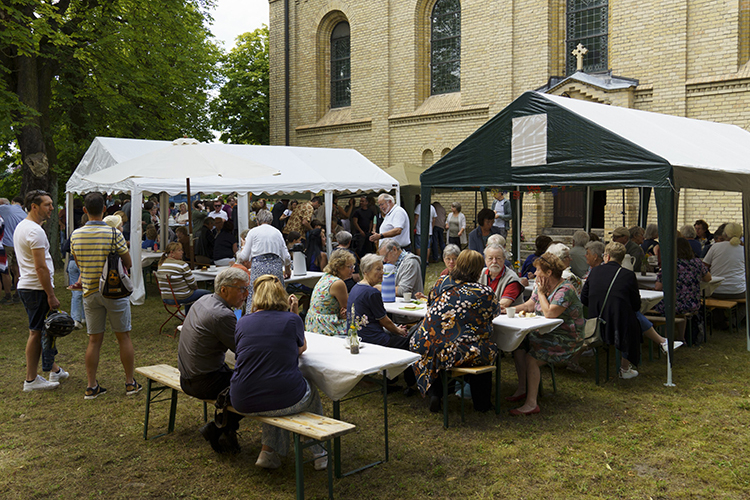 Bild: Kirchenfest 2024 Viele Gäste