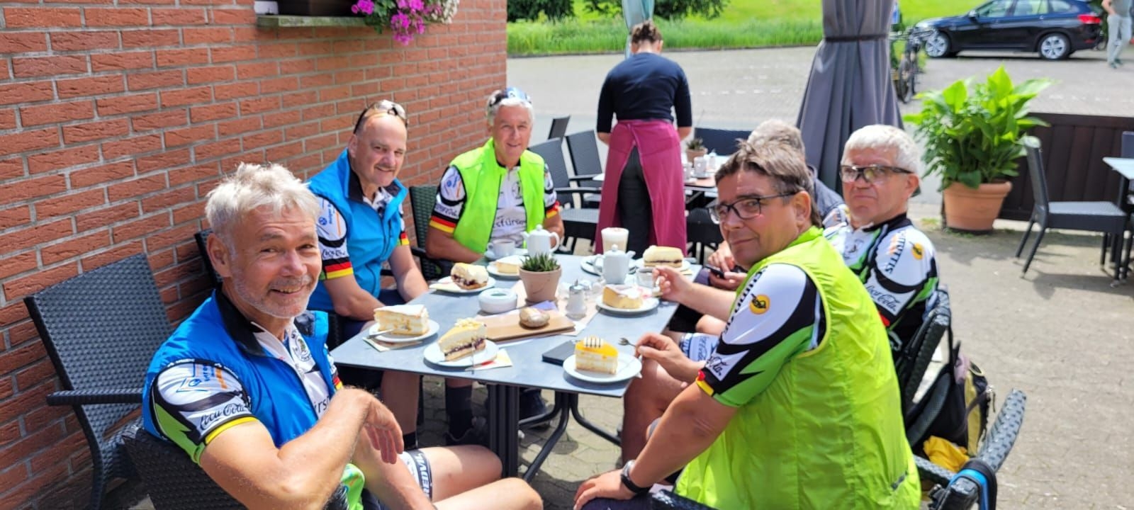 Bild: 2024-07-14-Solling-18 Kaffeekränzchen in Kammerborn-kl