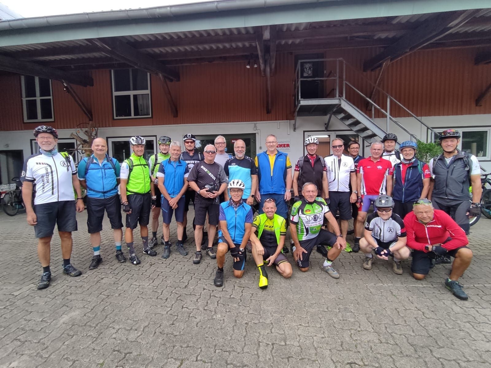 Bild: 2024-07-14-Solling-1 Abfahrt noch im Trocknen-kl