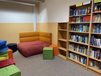 Foto des Albums: Entstehung unserer Bibliothek