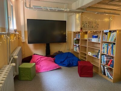Foto des Albums: Entstehung unserer Bibliothek