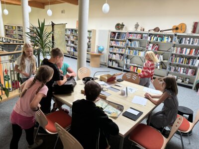 Foto des Albums: Sommerferienaktionen in der Bibliothek: Trickfilm und Krimi (29. 07. 2024)