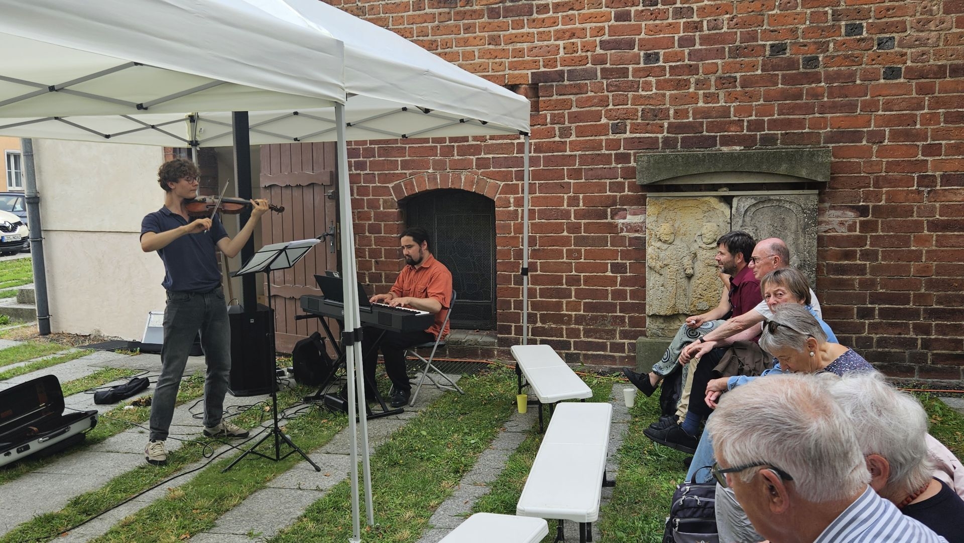 Bild: Aaron Korr und Dieter Gericke begleiteten den
